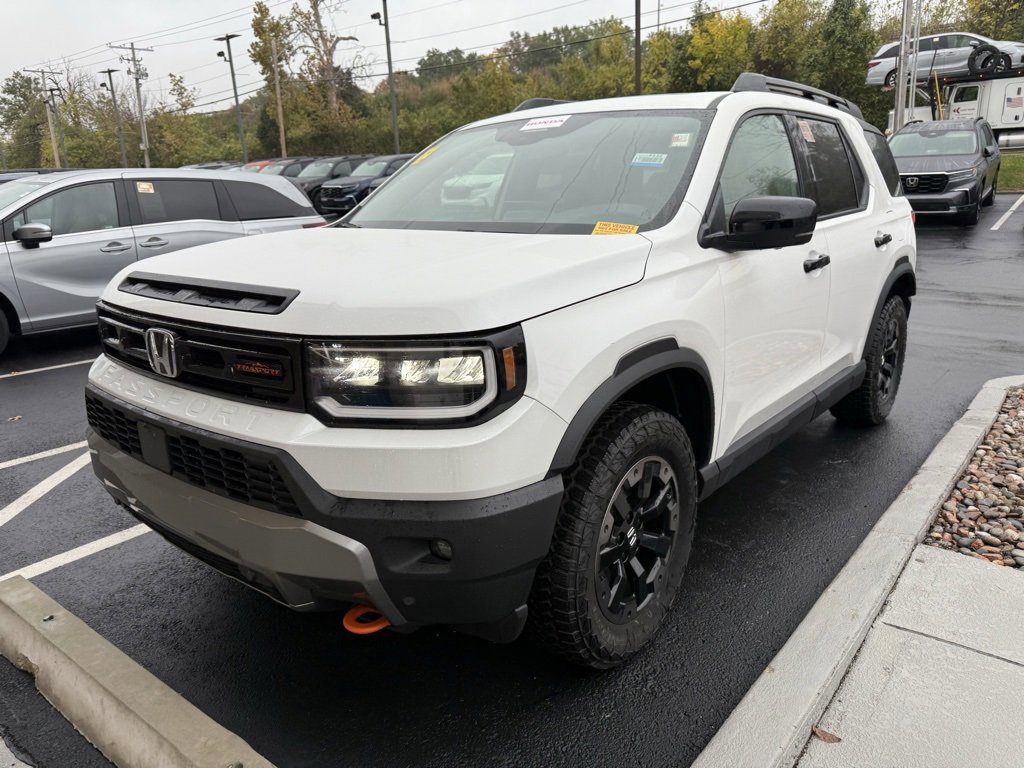 Used 2026 Honda Passport TrailSport Elite image 3