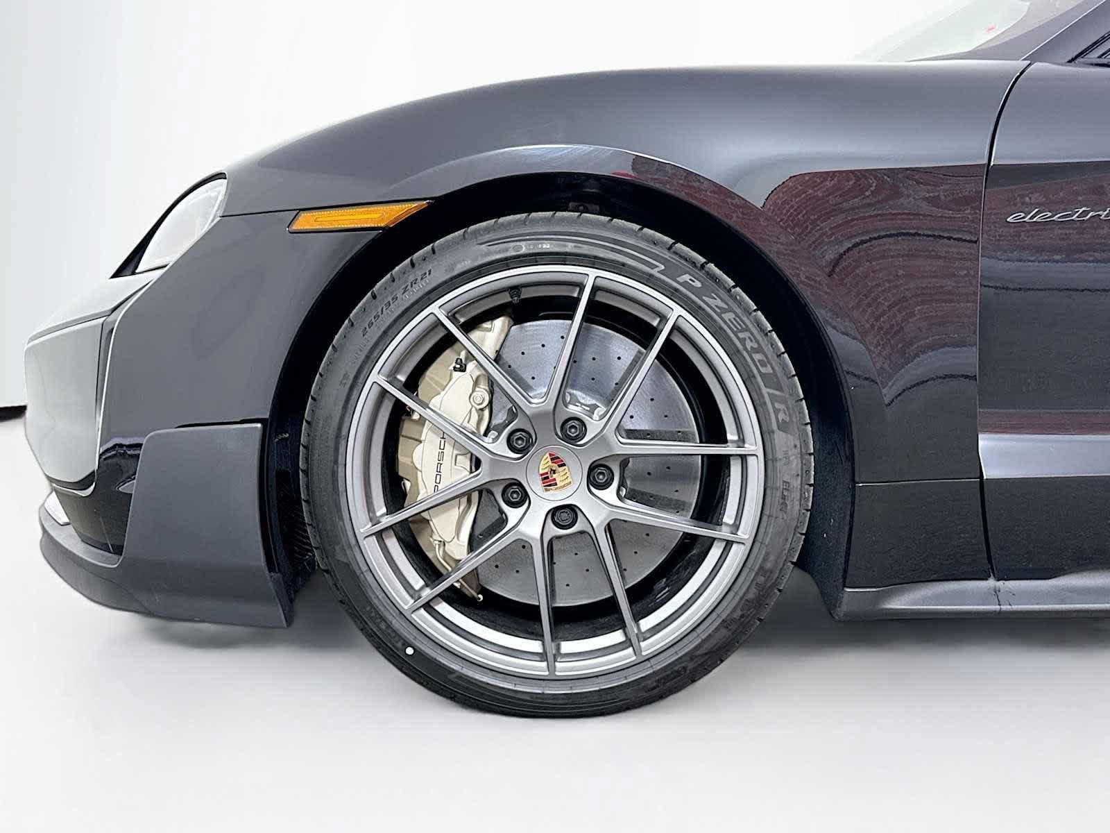 New 2025 Porsche Taycan Turbo GT AWD/4WD image 52