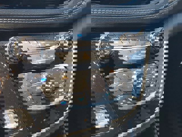 New 2024 Chrysler Pacifica Limited w/ S Appearance Package image 16