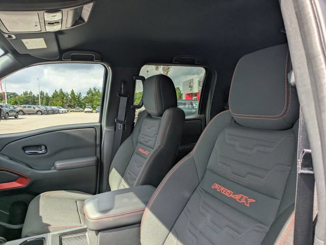 Used 2024 Nissan Frontier PRO-4X w/ Technology Package AWD/4WD image 14