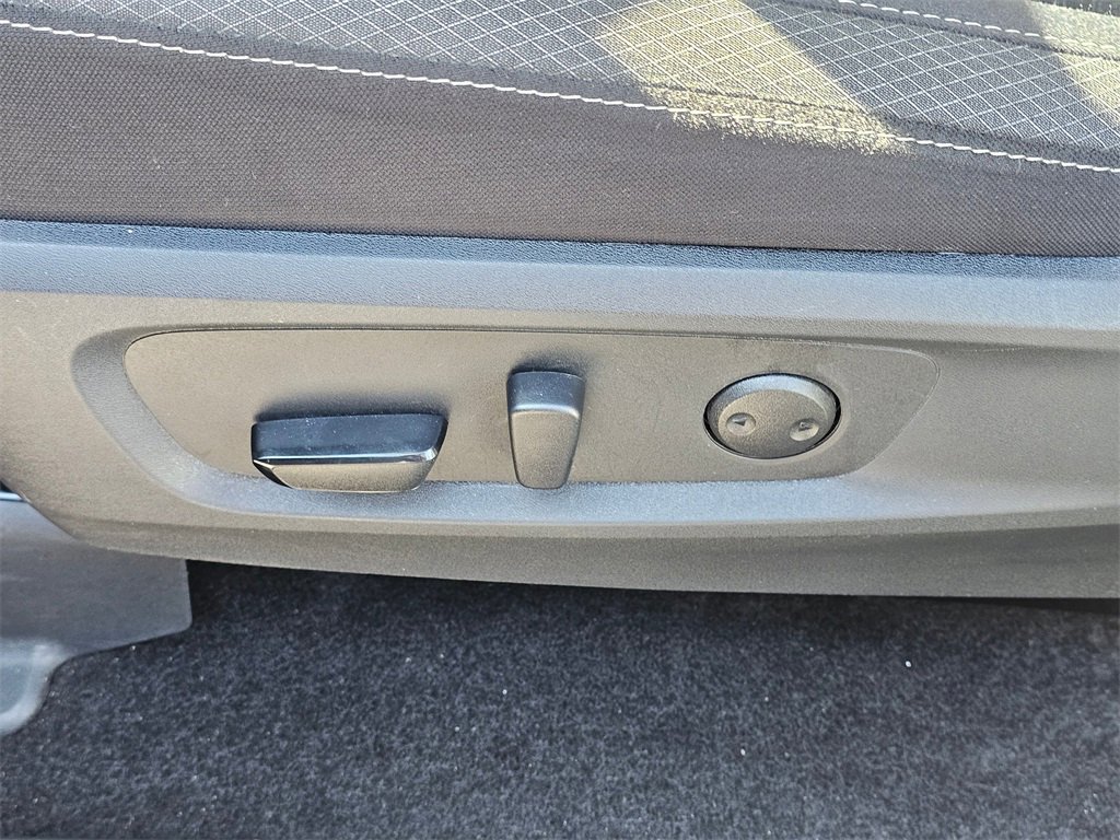 Certified 2024 Nissan Pathfinder SV image 20