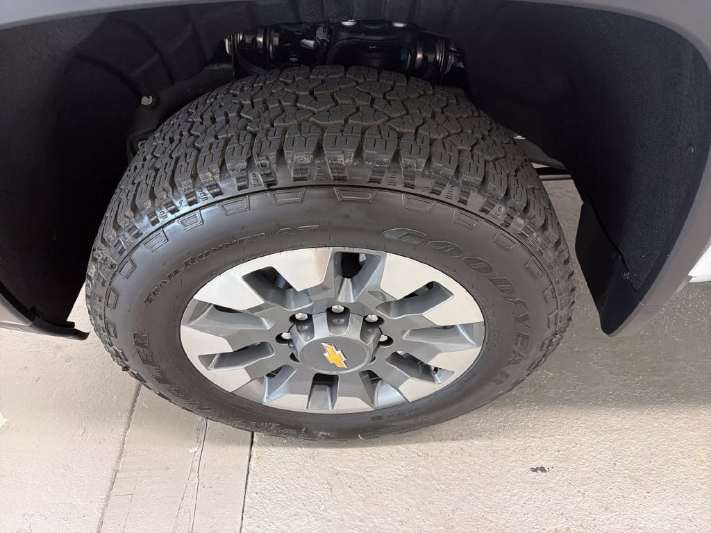 New 2026 Chevrolet Silverado 2500 Custom w/ Custom Convenience Package AWD/4WD image 4