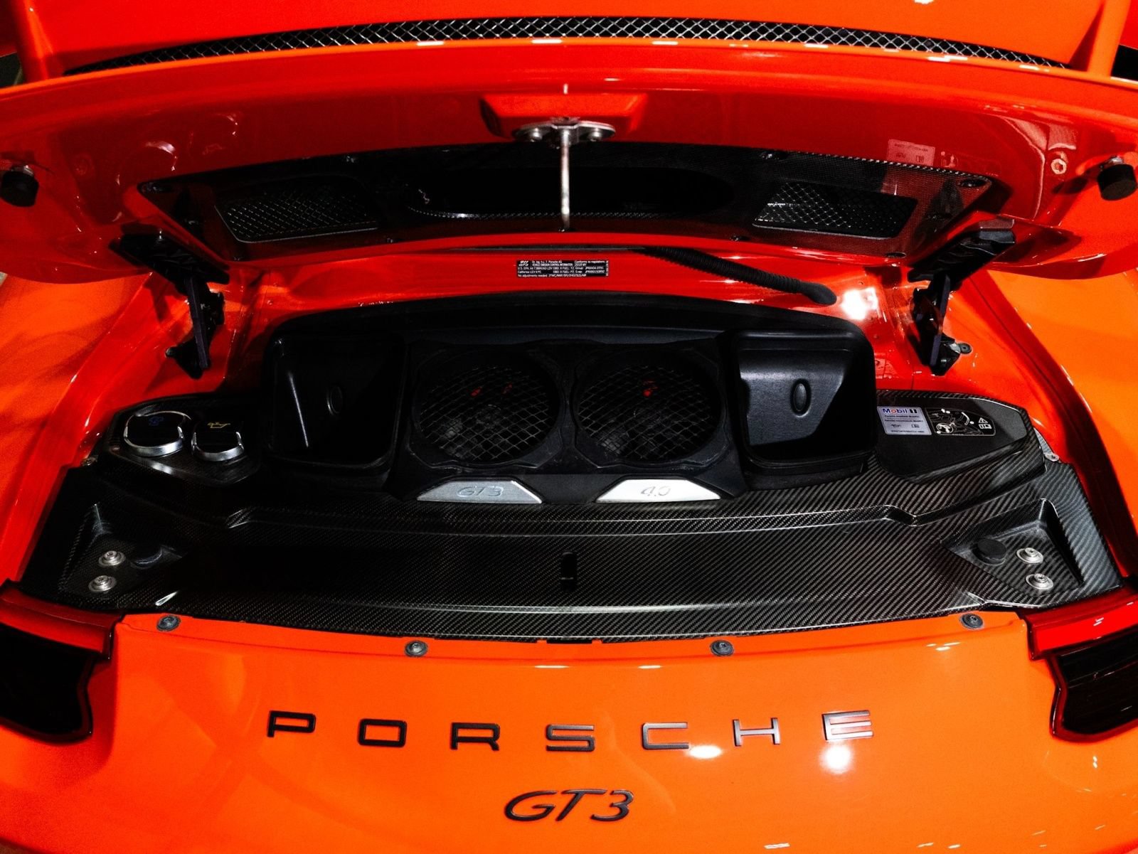 Used 2018 Porsche 911 GT3 RWD image 25