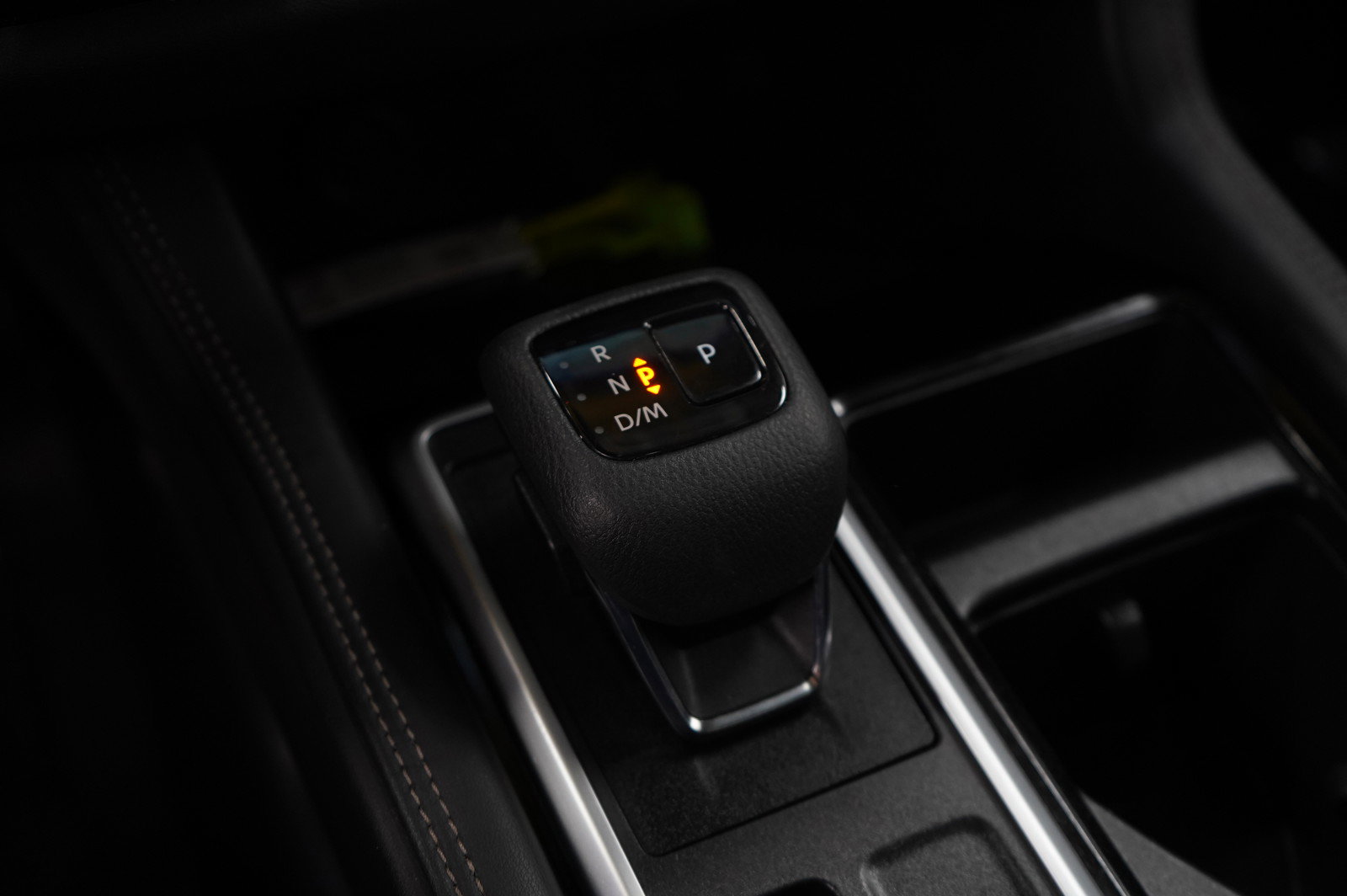 Used 2022 Nissan Pathfinder Platinum w/ Cargo Package image 21