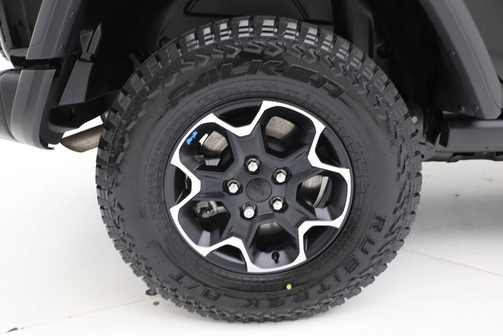 Used 2023 Jeep Wrangler Unlimited Rubicon 4xe w/ Cold Weather Group AWD/4WD image 10
