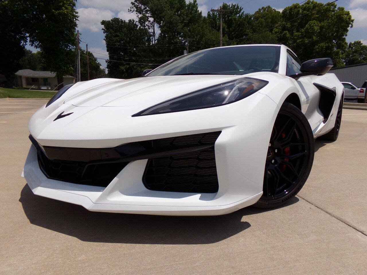 Used 2023 Chevrolet Corvette Z06 w/ 3LZ 70th Anniversary w/ Stealth Interior Trim Package RWD image 43
