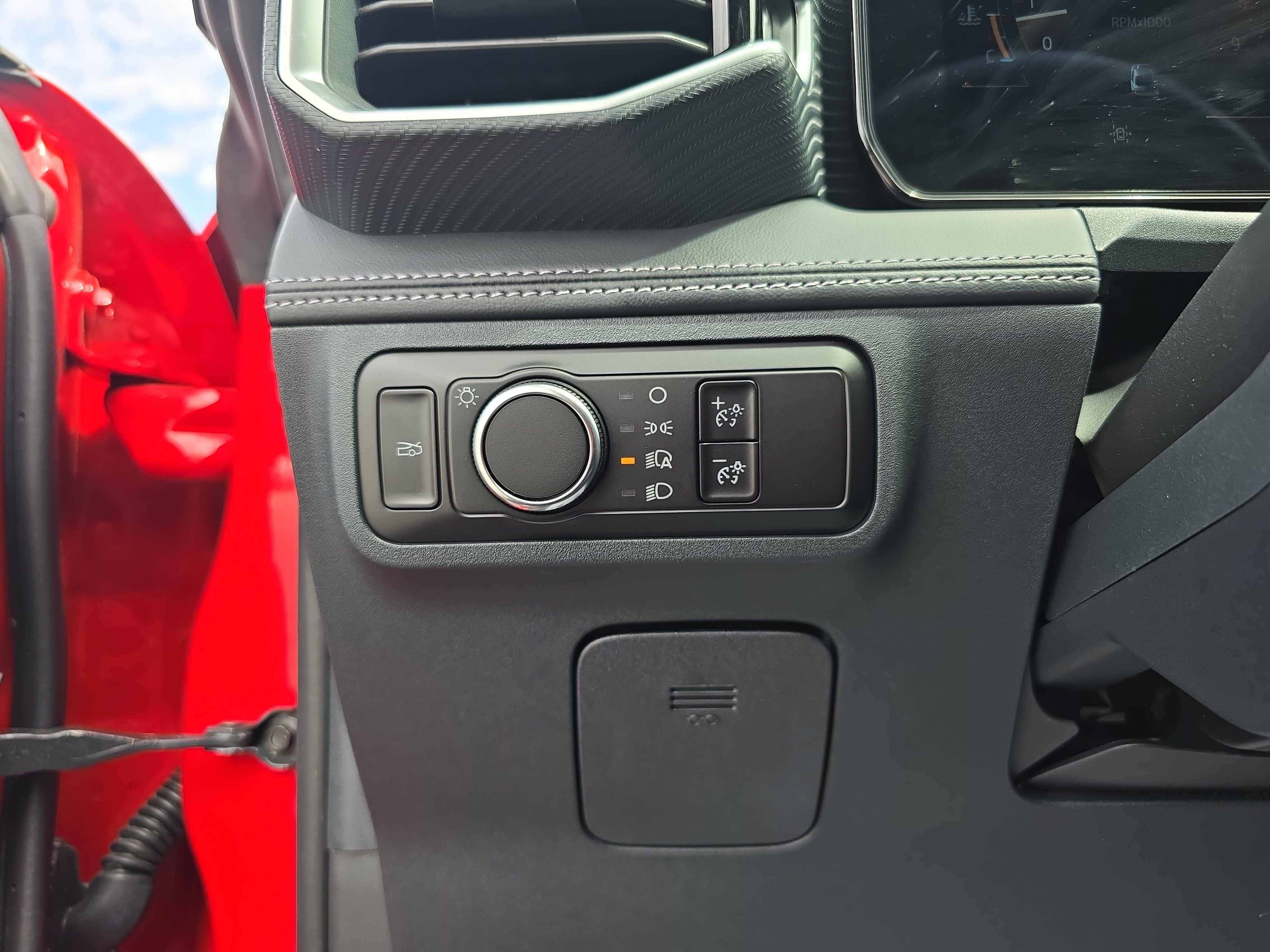 Used 2025 Ford Mustang GT Premium RWD image 23