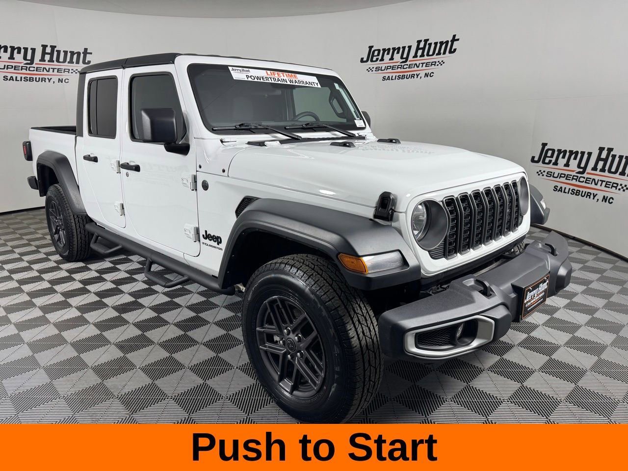 Used 2025 Jeep Gladiator Sport AWD/4WD image 5