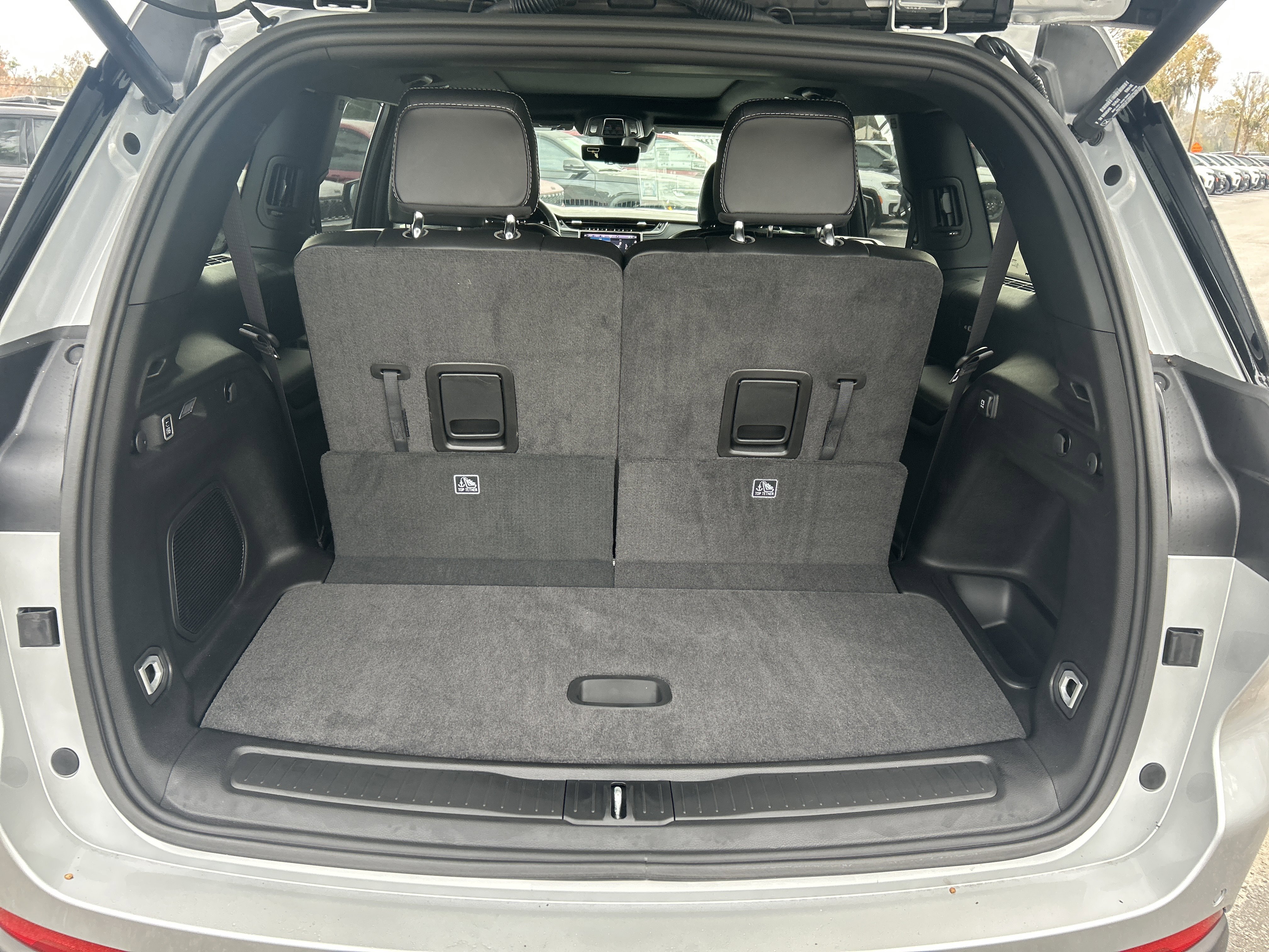 New 2025 Jeep Grand Cherokee L Limited w/ Luxury Tech Group II image 7