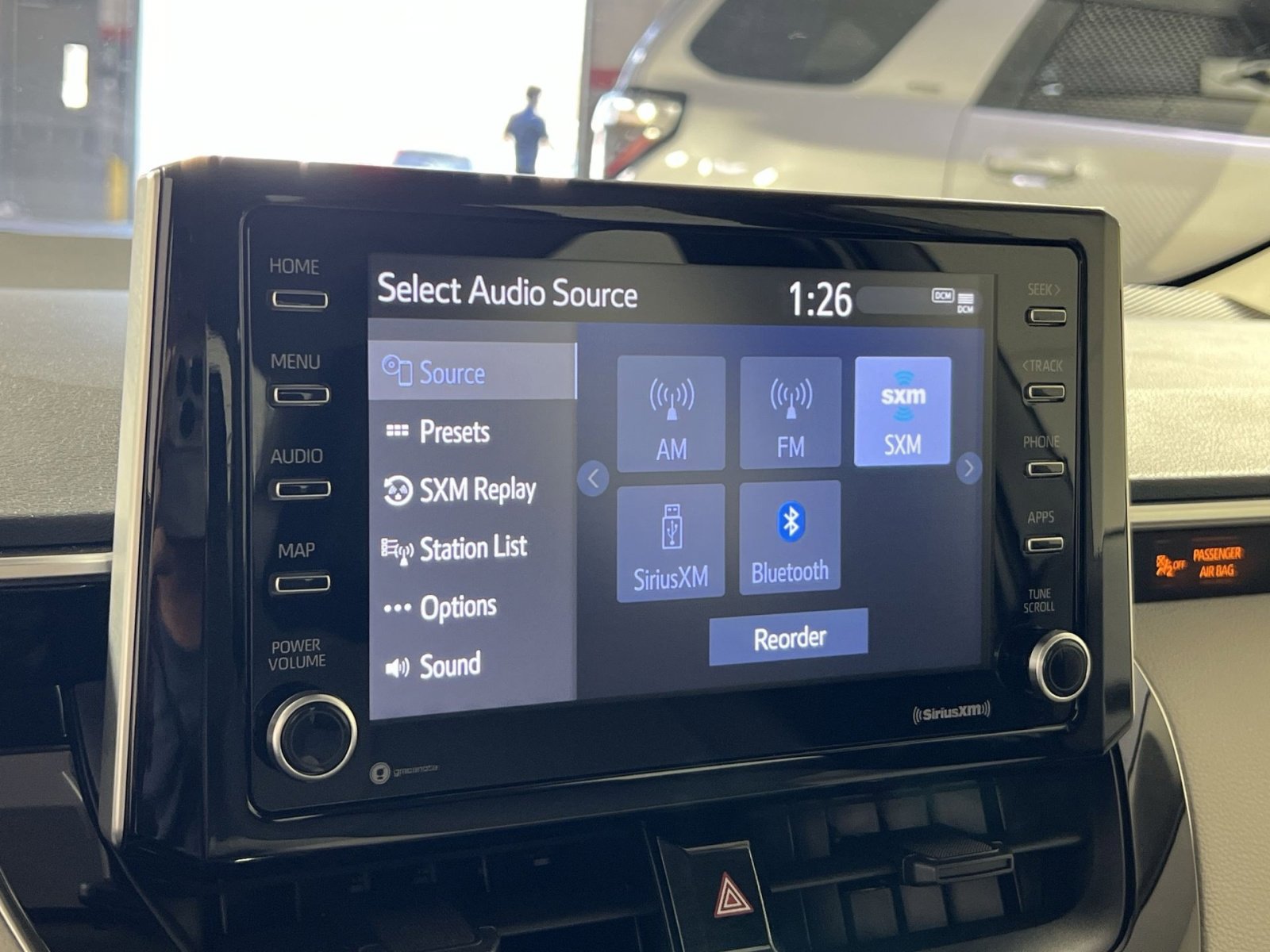 Used 2021 Toyota Corolla LE image 14