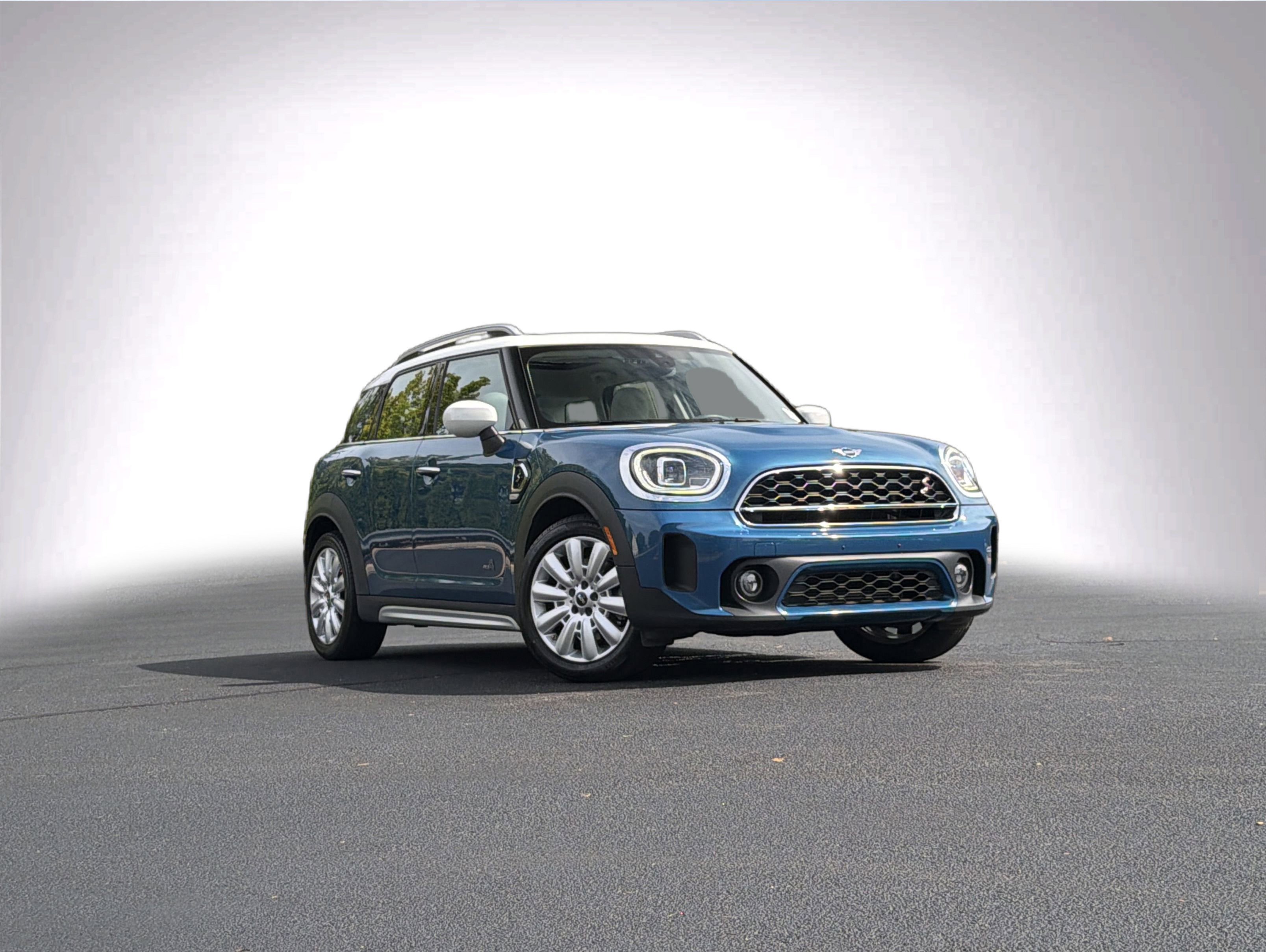 Used 2022 MINI Cooper Countryman S w/ Signature Upholstery Package AWD/4WD image 2
