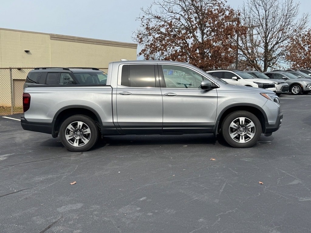 Used 2019 Honda Ridgeline RTL-E image 2