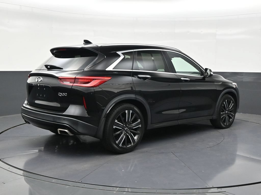 Used 2021 INFINITI QX50 Luxe w/ Appearance Package FWD image 5