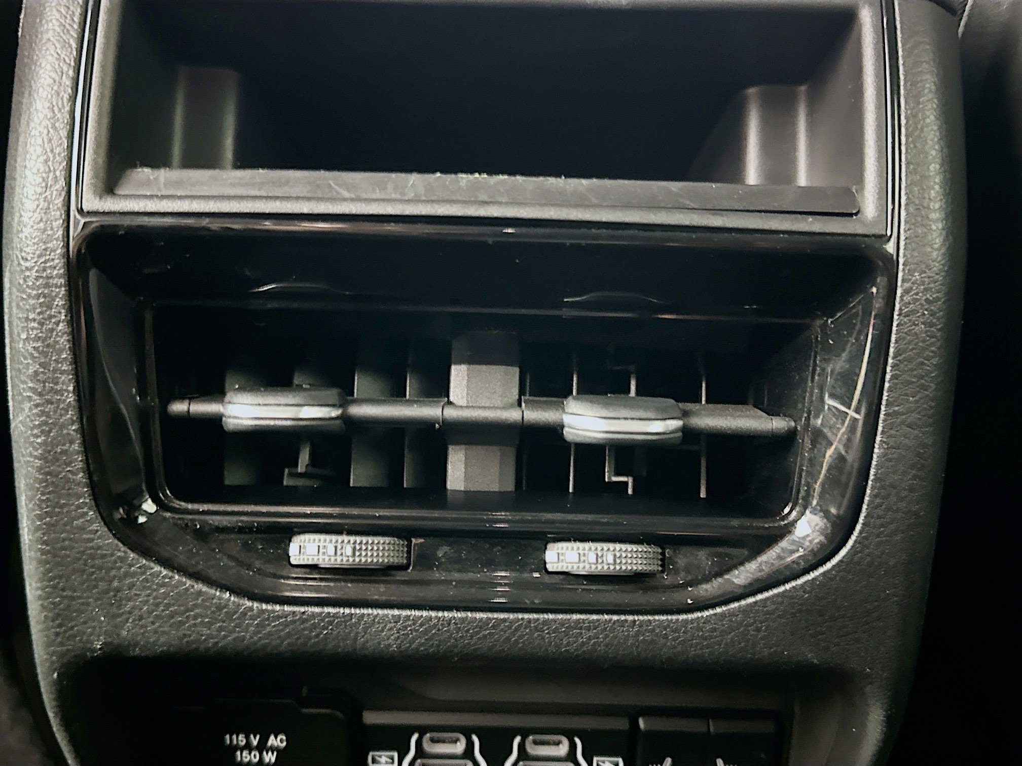 Used 2023 Jeep Grand Cherokee Limited w/ Trailer Tow Prep Group (B) image 27