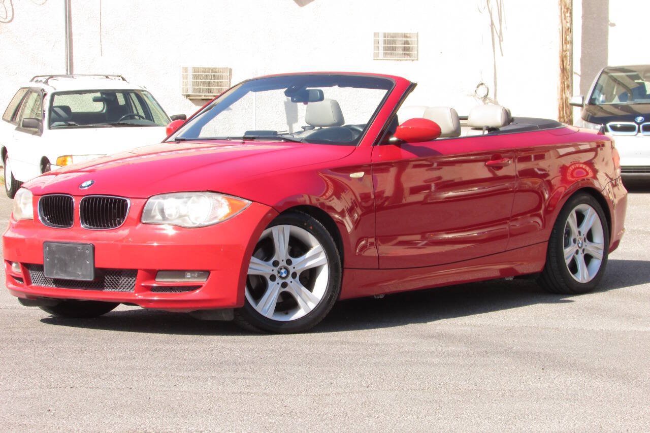 Used 2008 BMW 128i Convertible RWD image 4
