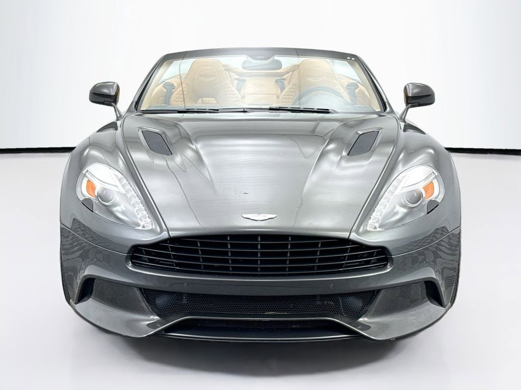Used 2014 Aston Martin Vanquish Volante image 2