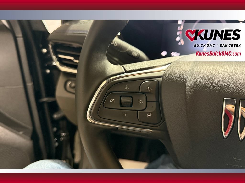 Used 2026 Buick Envista Sport Touring w/ Convenience I Package FWD image 17