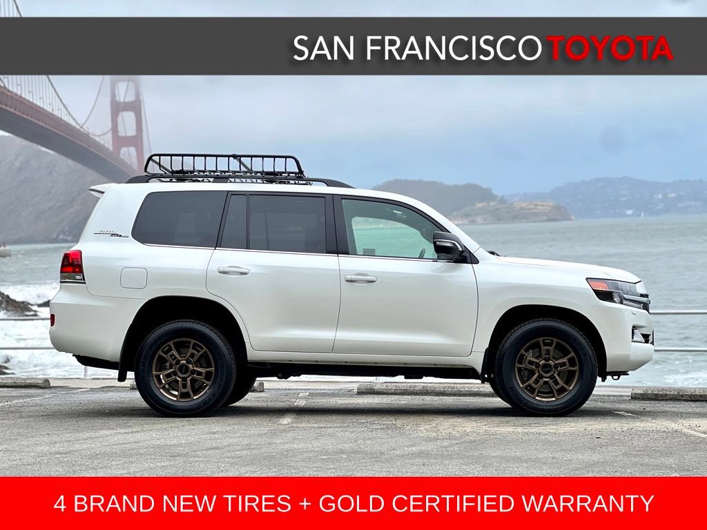 Certified 2020 Toyota Land Cruiser Heritage Edition AWD/4WD image 6