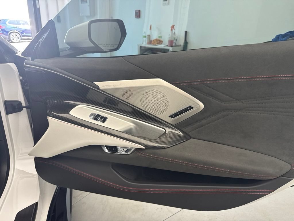 Used 2023 Chevrolet Corvette Z06 RWD image 11