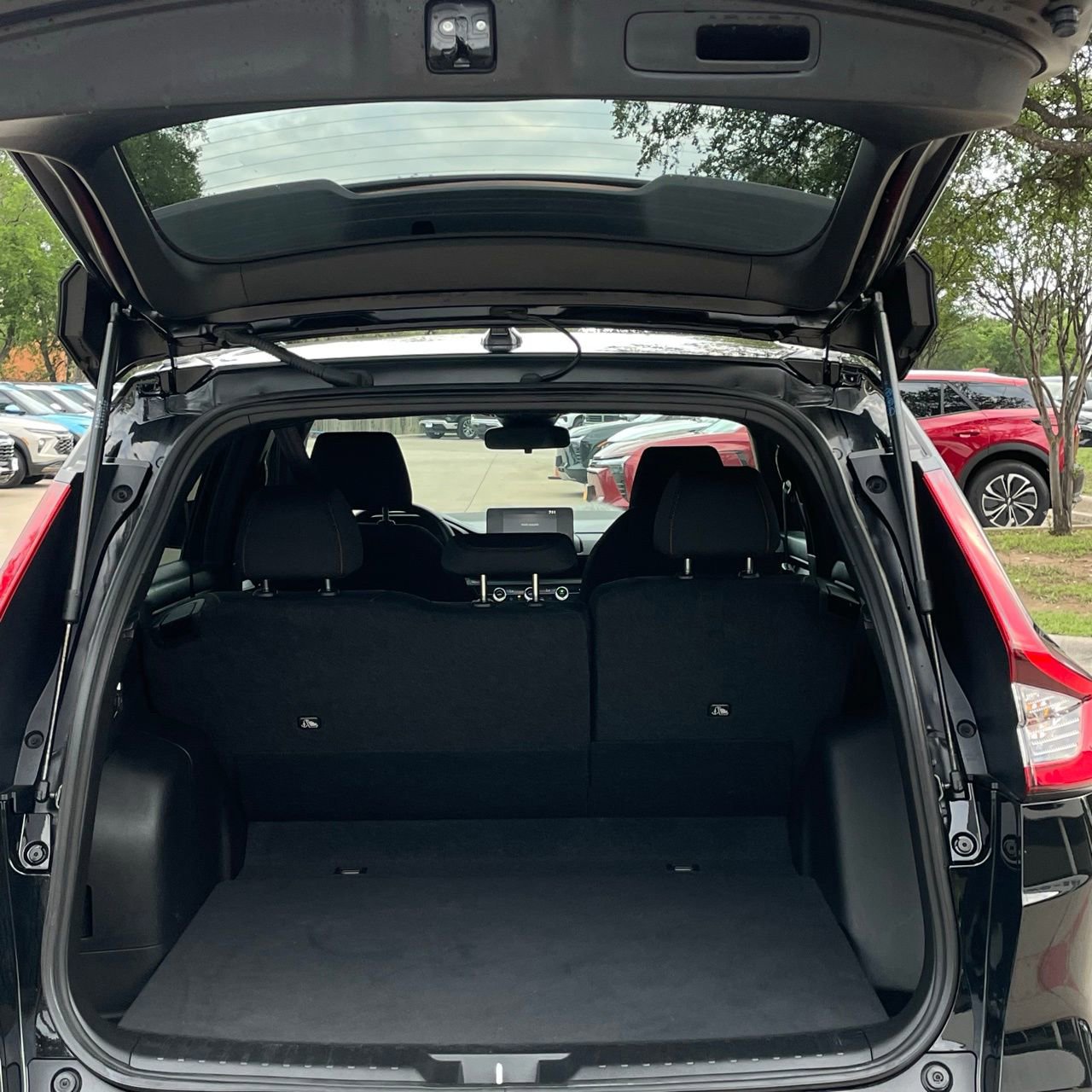 Used 2025 Honda CR-V Sport image 27