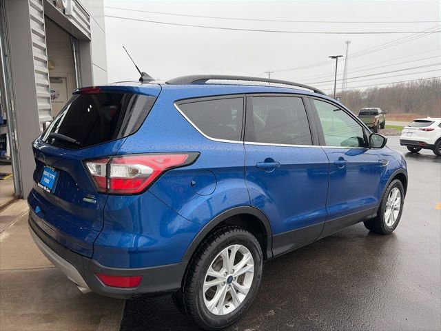 Used 2018 Ford Escape SEL image 3