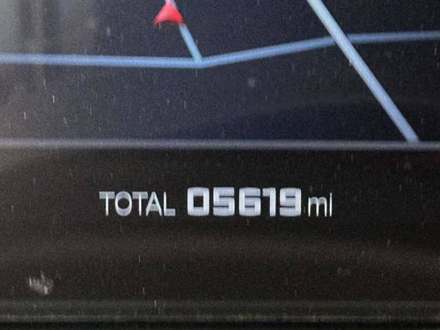 Used 2024 BMW M4 Competition w/ Executive Package image 14