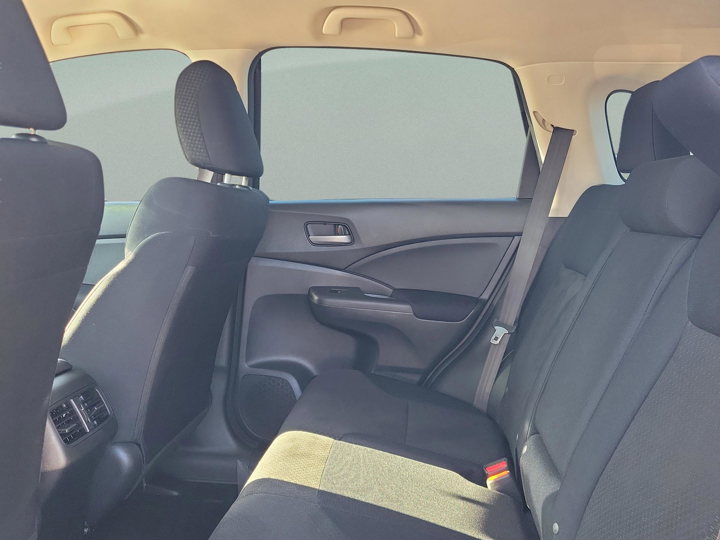 Used 2015 Honda CR-V LX image 9