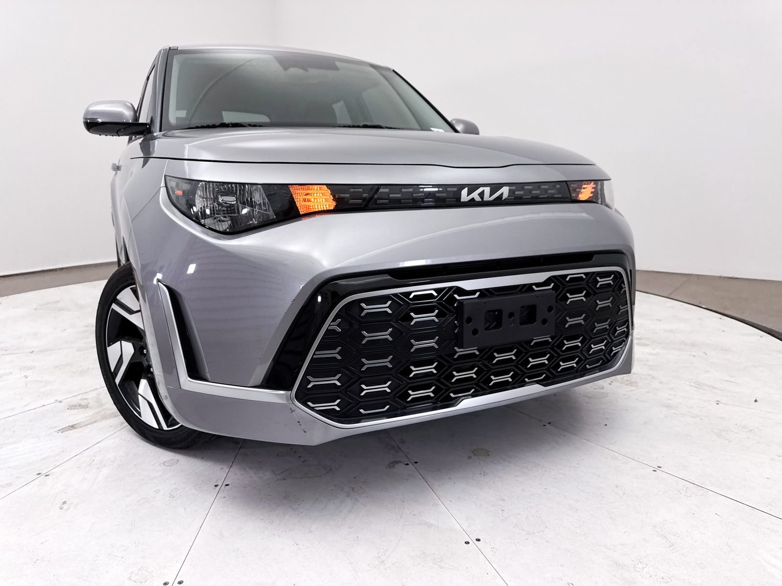 Certified 2023 Kia Soul GT-Line FWD image 7