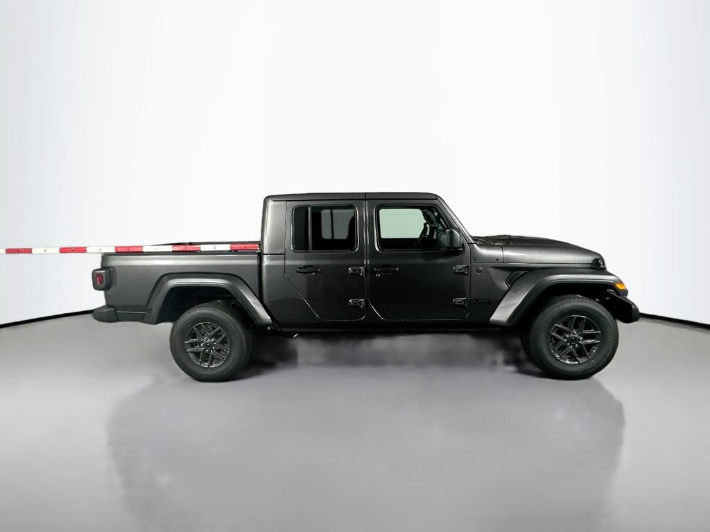 New 2025 Jeep Gladiator Sport AWD/4WD image 8