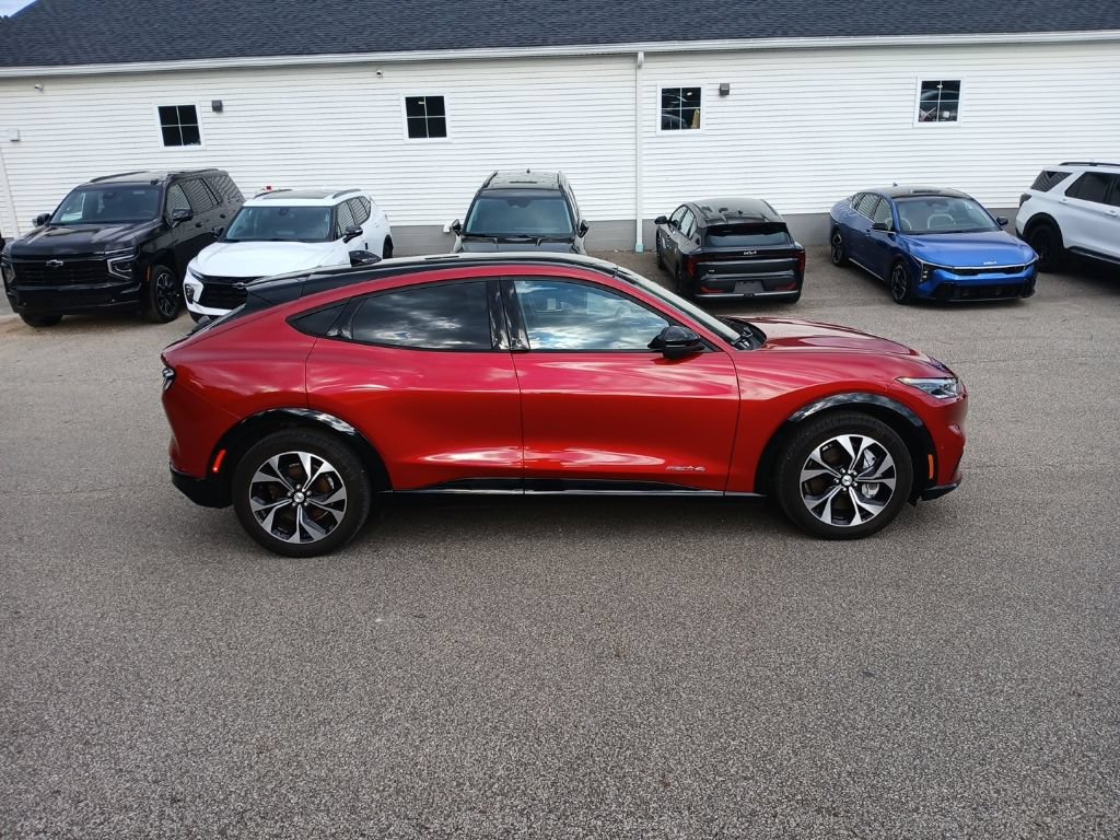 Used 2023 Ford Mustang Mach-E Premium AWD/4WD image 8