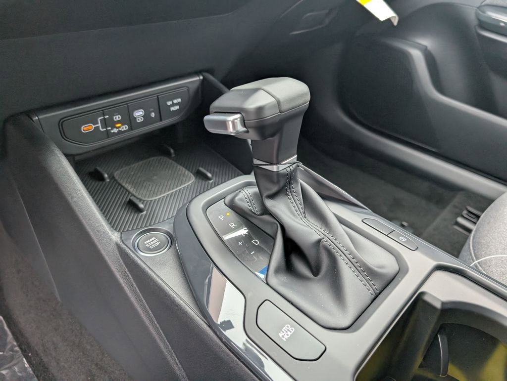 New 2025 Kia K4 EX image 22
