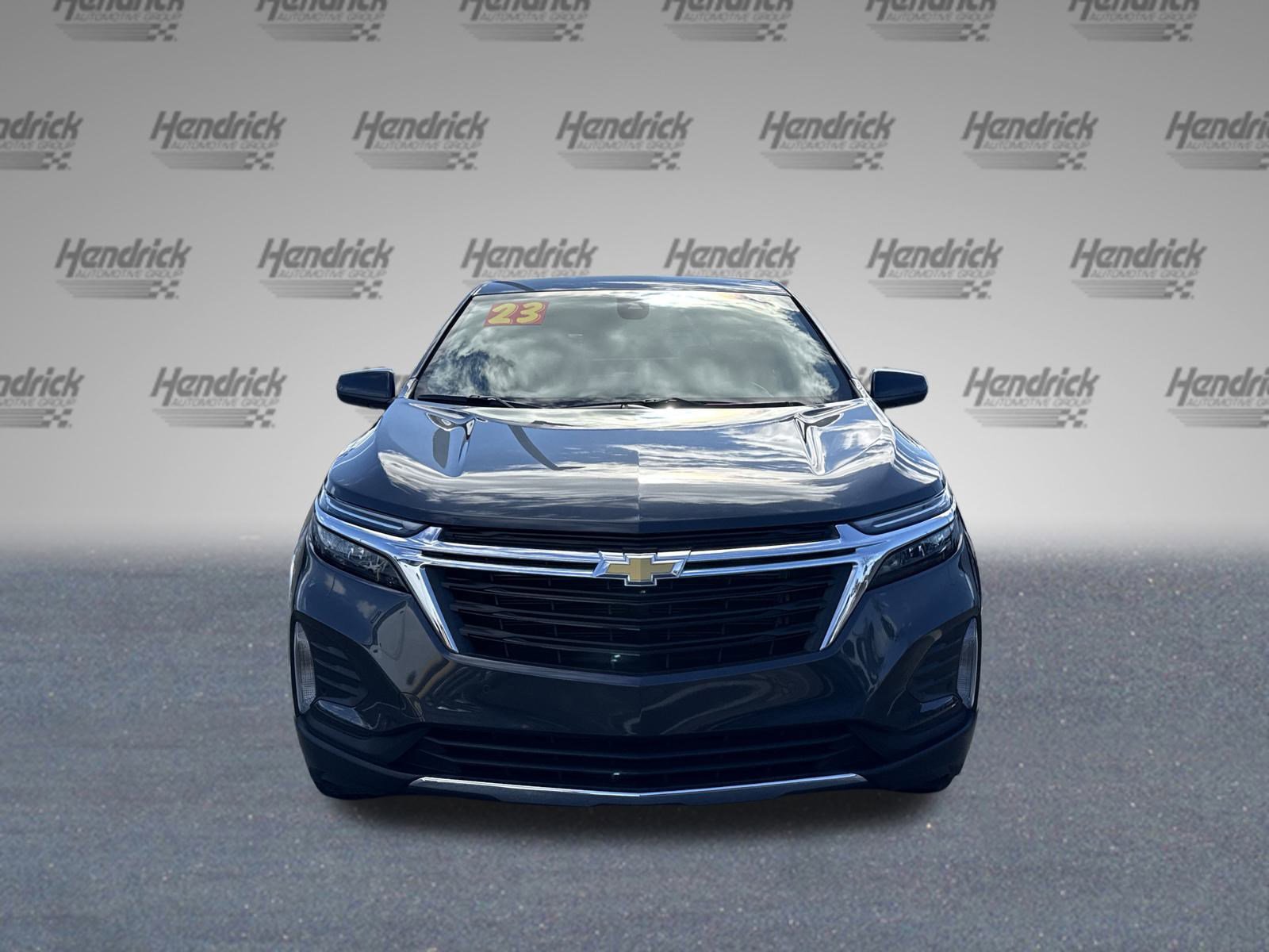 Used 2023 Chevrolet Equinox LT image 3