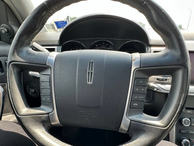 Used 2010 Lincoln MKZ FWD image 20