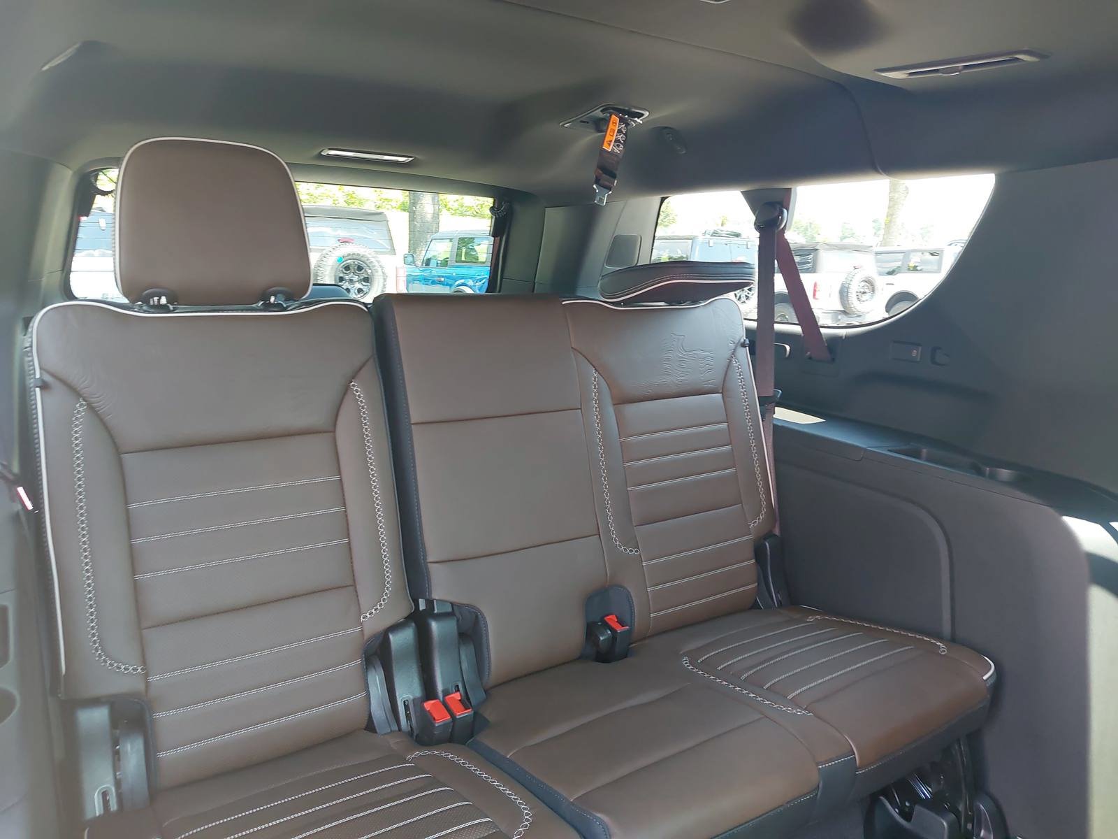 New 2026 GMC Yukon XL Denali Ultimate w/ LPO, Floor Liner Package AWD/4WD image 12