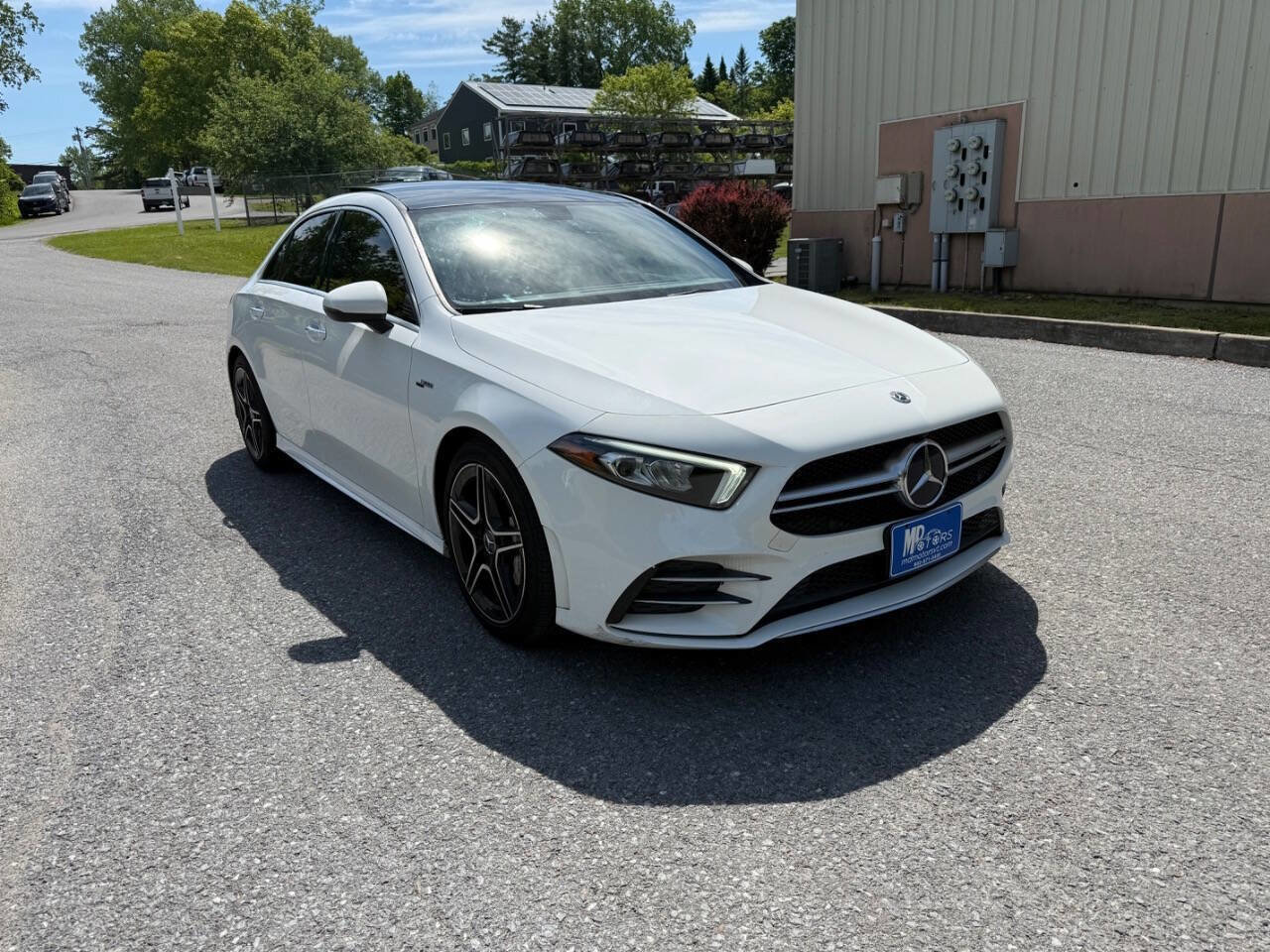 Used 2020 Mercedes-Benz A 35 AMG 4MATIC image 2