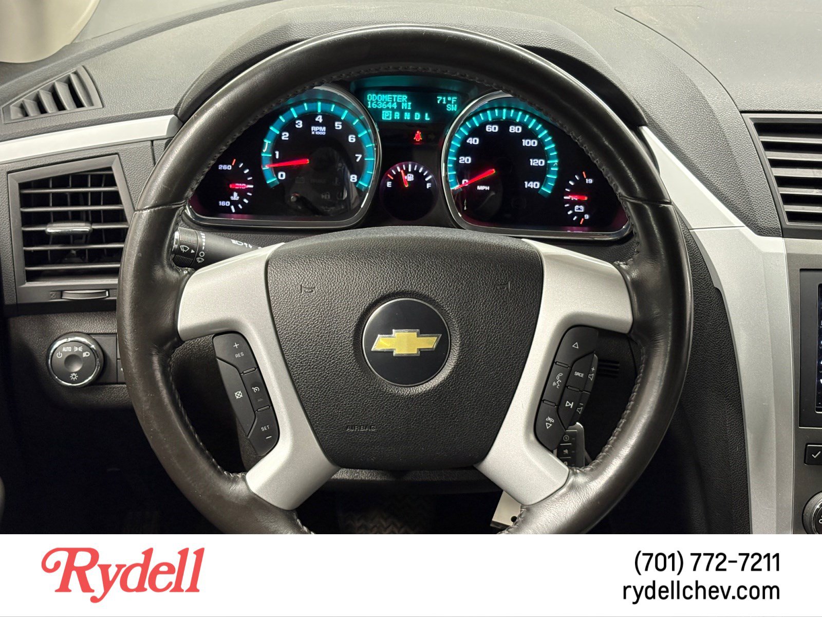 Used 2010 Chevrolet Traverse LT AWD/4WD image 13