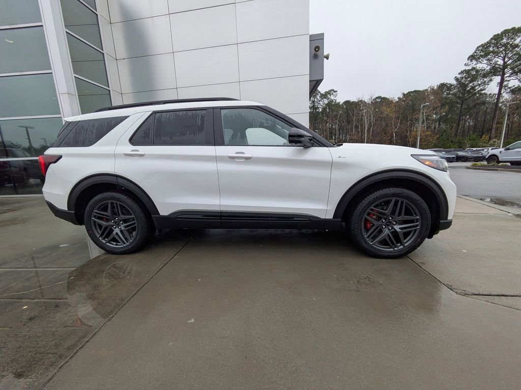 New 2026 Ford Explorer ST-Line w/ ST-Line Street Pack video 3