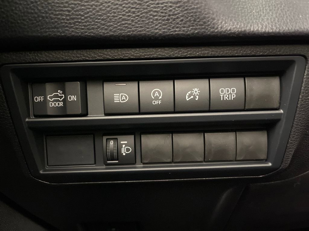 New 2026 Toyota Tundra SR image 28