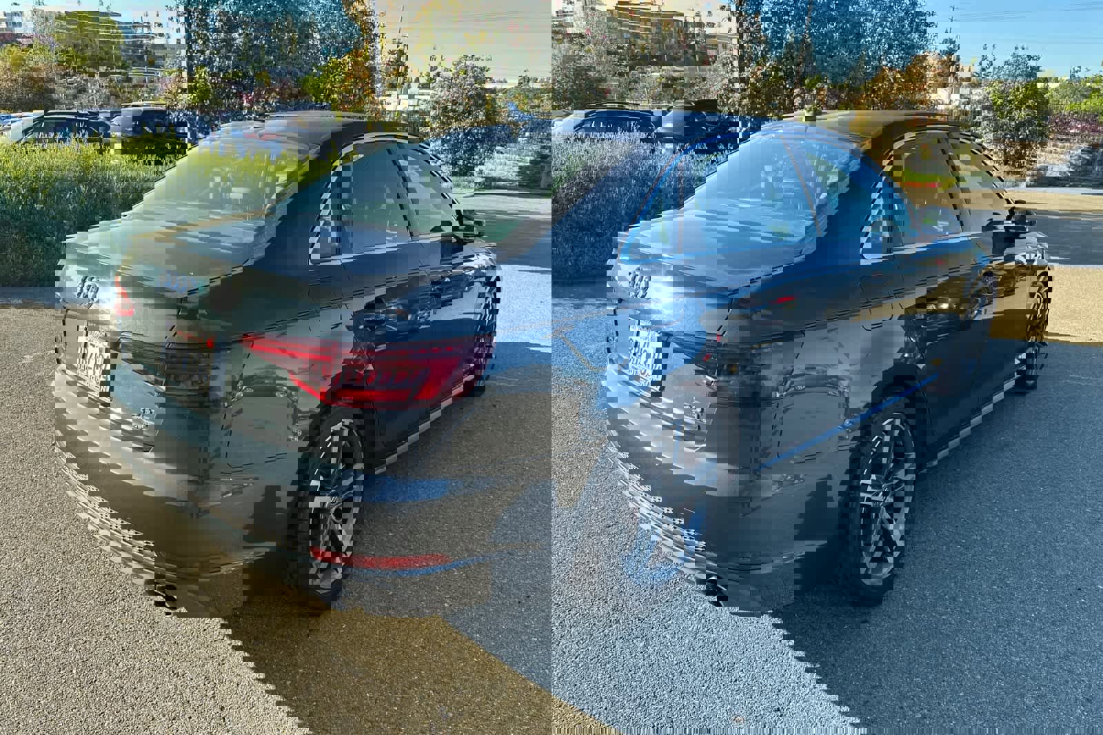 Used 2018 Audi A4 2.0T Premium Plus image 2