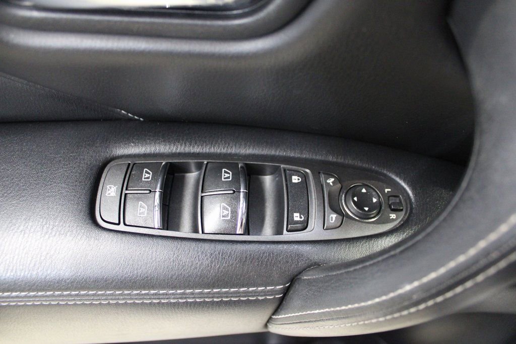 Used 2018 INFINITI QX80 2WD w/ Driver Assistance Package image 31