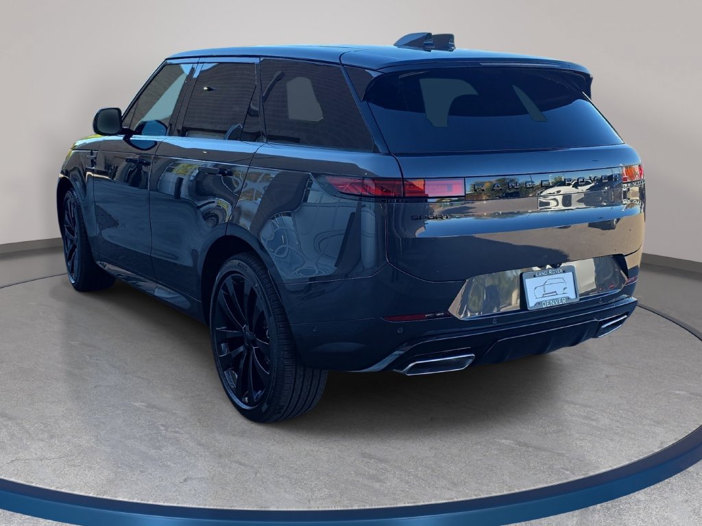 New 2027 Land Rover Range Rover Sport Dynamic SE AWD/4WD image 7