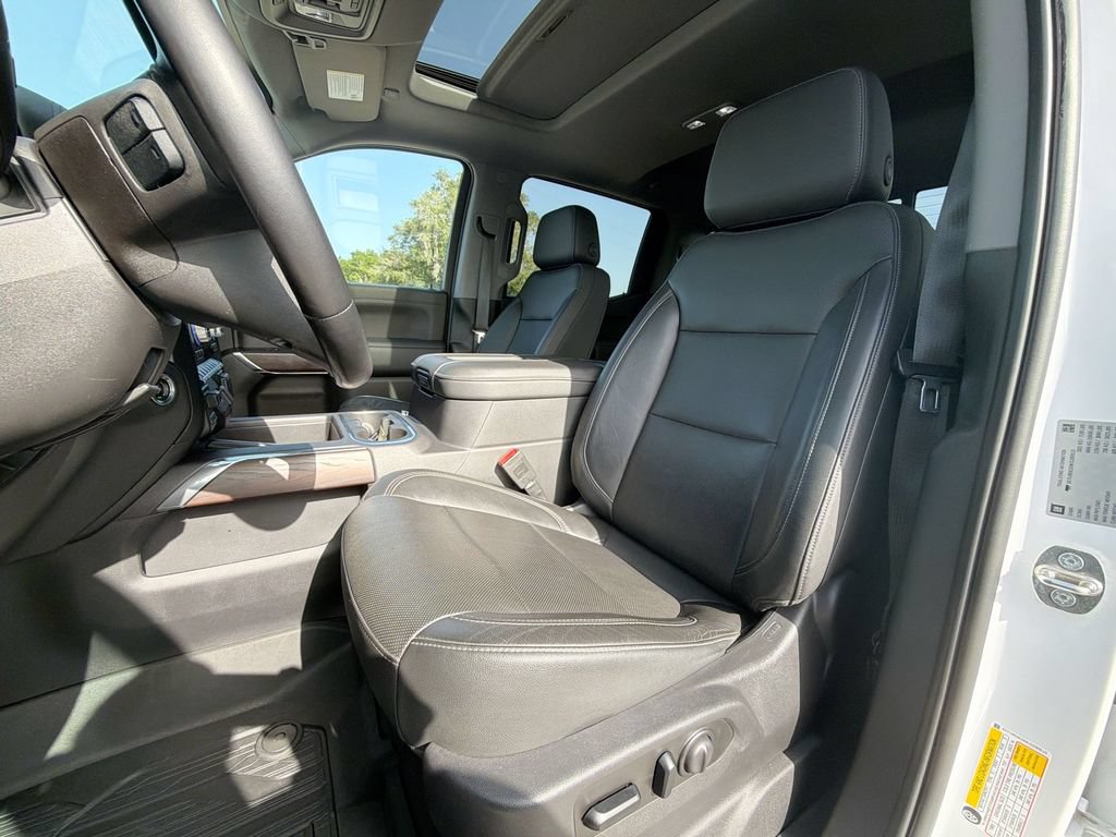 Used 2019 GMC Sierra 1500 SLT w/ SLT Premium Plus Package AWD/4WD image 15