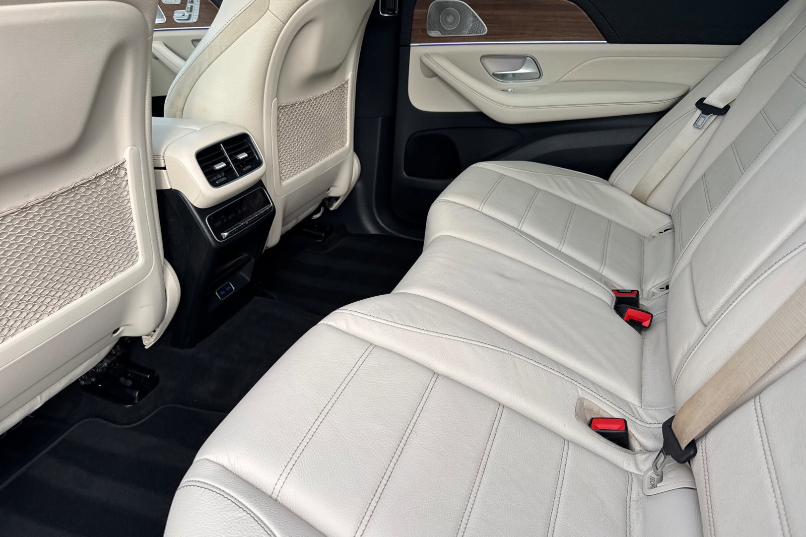 Certified 2024 Mercedes-Benz GLE 450 4MATIC image 12