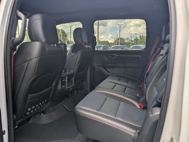 New 2026 RAM 1500 Laramie AWD/4WD image 14