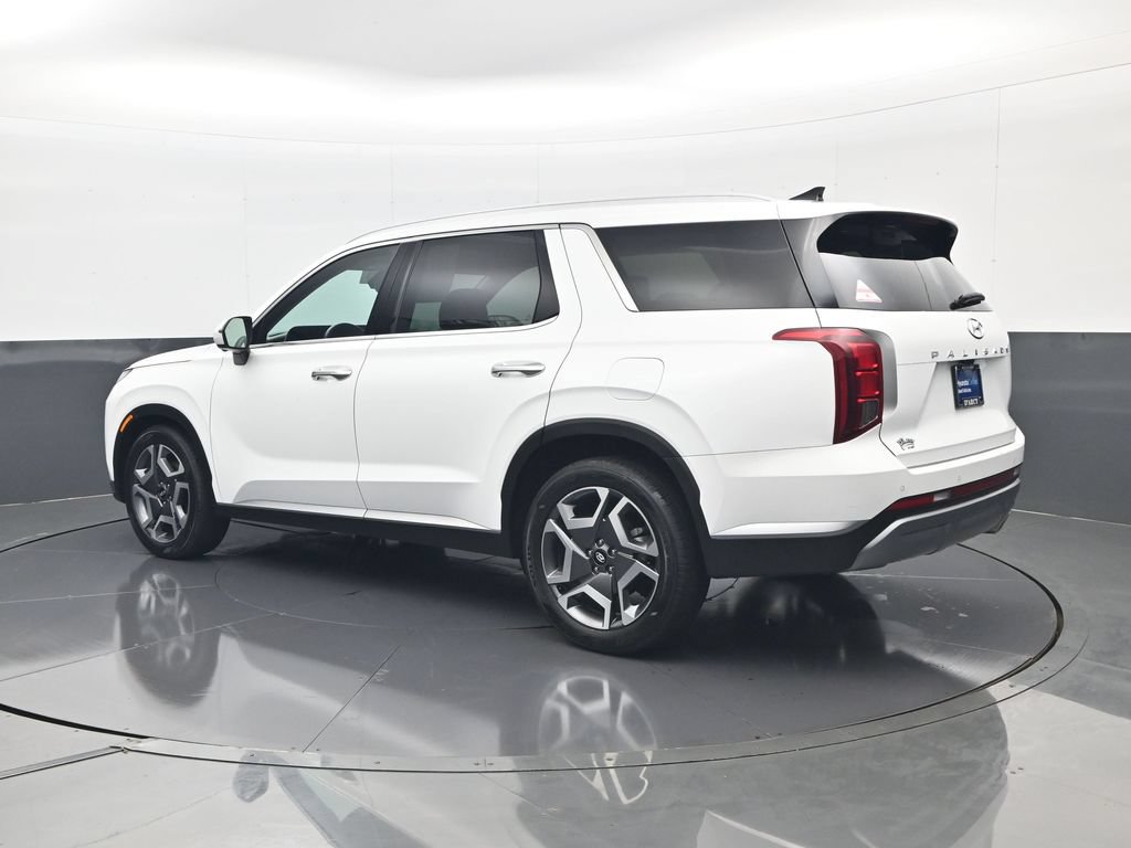 Certified 2024 Hyundai Palisade SEL FWD image 8