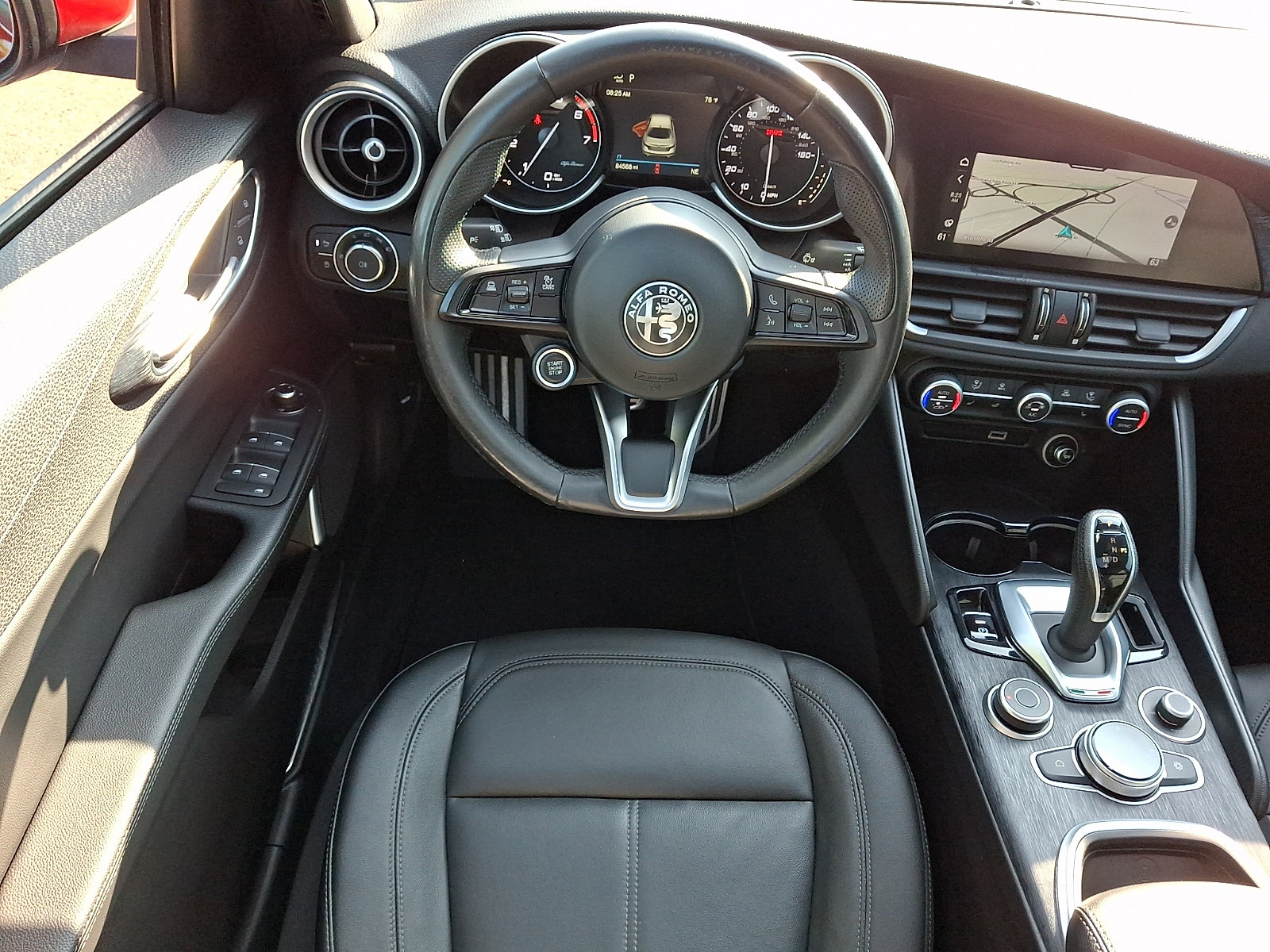 Used 2022 Alfa Romeo Giulia Sprint AWD/4WD image 11