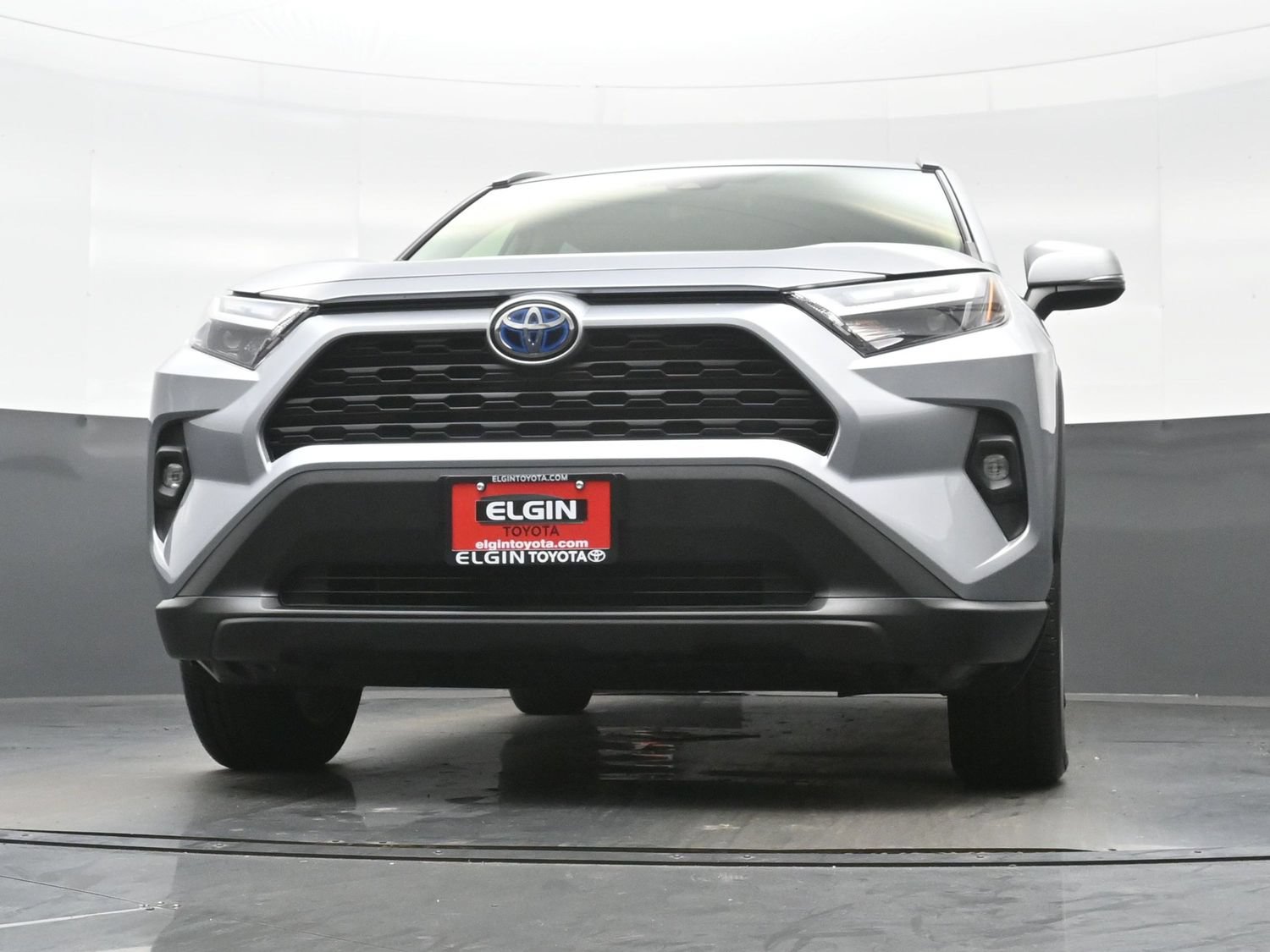 Used 2023 Toyota RAV4 XLE Premium AWD/4WD image 29