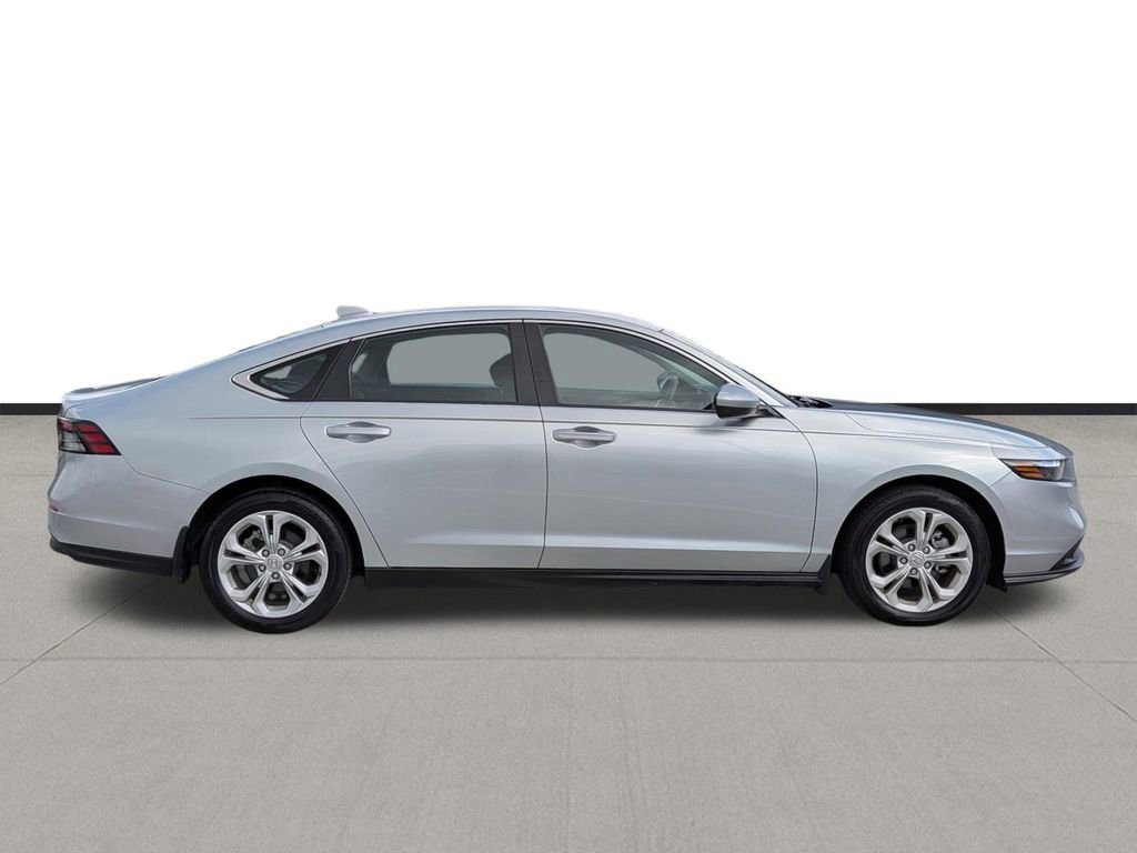 Used 2024 Honda Accord LX image 4