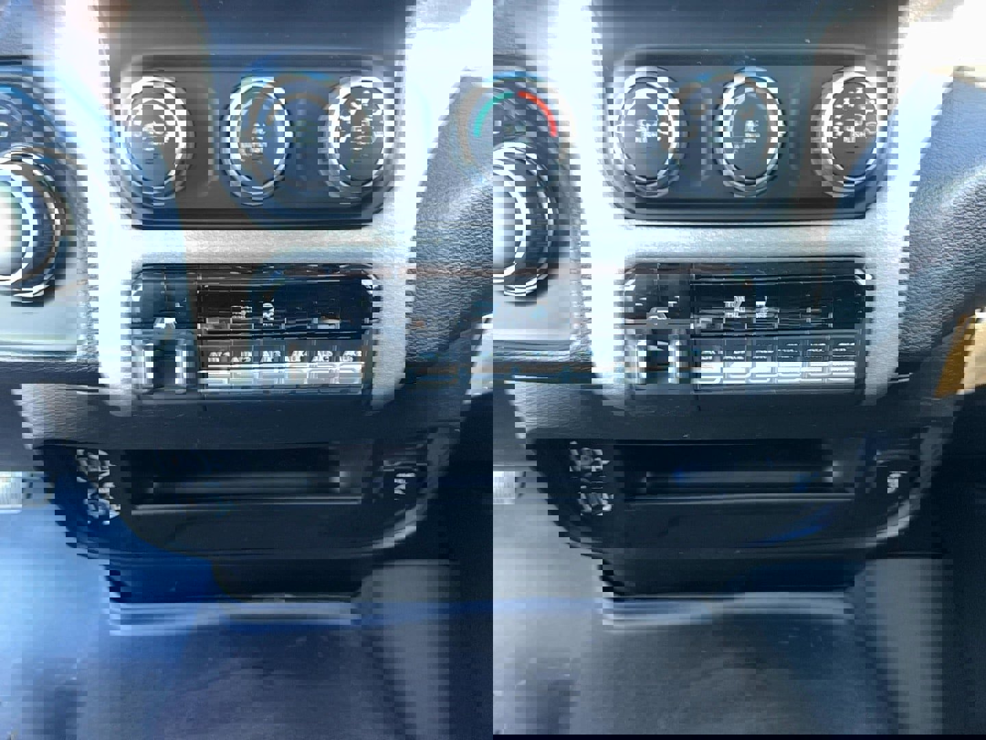 Used 2020 RAM 3500 Tradesman image 19