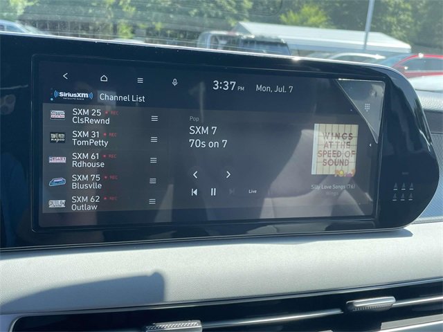 Certified 2025 Hyundai Palisade SE image 22